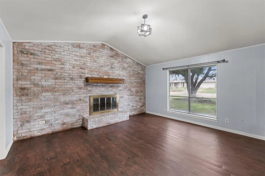 238 Royal Drive, Marlin, TX 76661 - Image #2