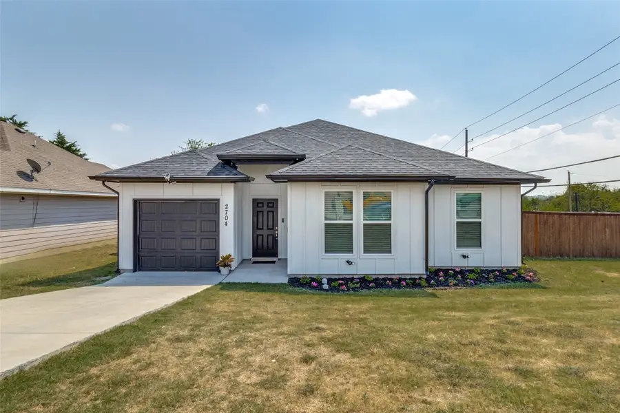 2704 Lucky Lane, Dallas, TX 75241 - Image #2
