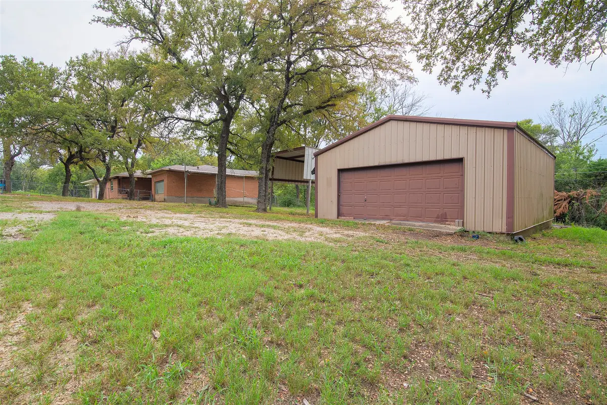 17 Geraldine Lane, Denison, TX 75020 - Image #1