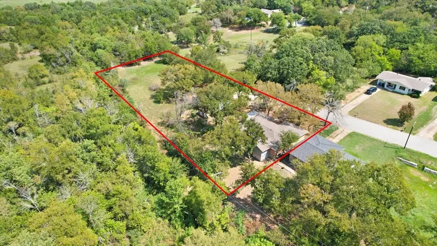 17 Geraldine Lane, Denison, TX 75020 - Image #3