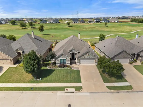 7224 Prestwick Terrace, Benbrook, TX 76126