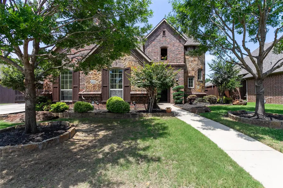 7905 Hallmark Drive, North Richland Hills, TX 76182 - Image #2