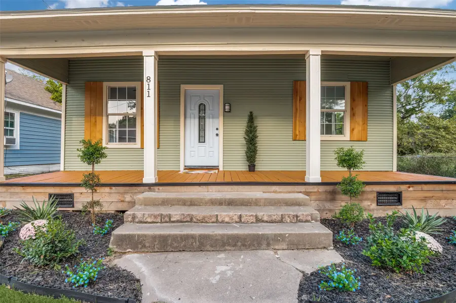 811 S 18th Street, Corsicana, TX 75110 - Image #2