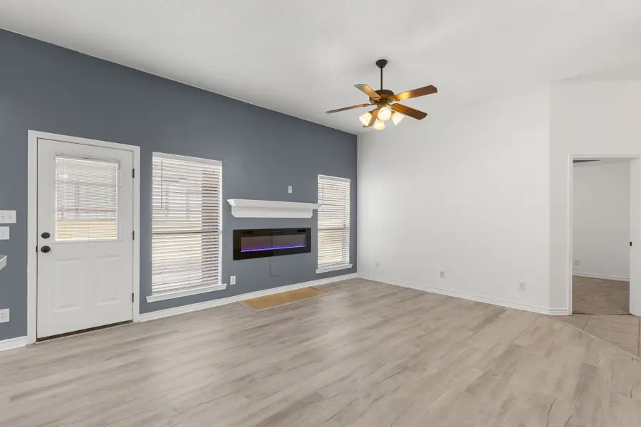 26 Cherokee Trail, Iowa Park, TX 76367 - Image #3