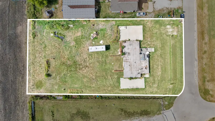 384 Choice Drive, Palmer, TX 75152 - Image #2