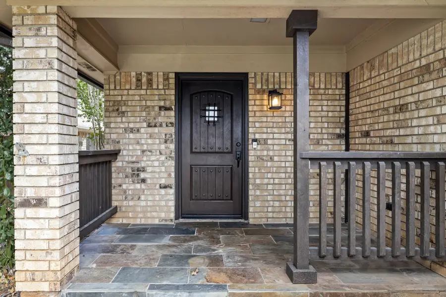 3100 Emerald Street, Bedford, TX 76021 - Image #2