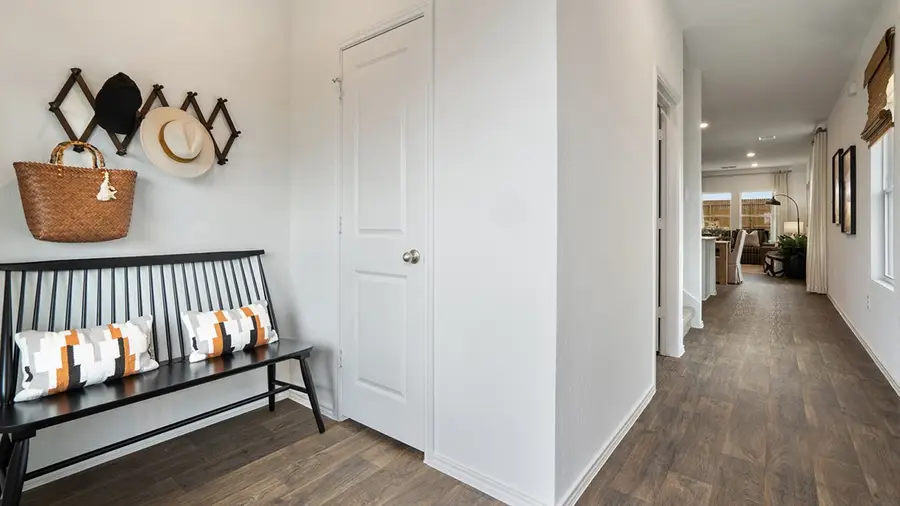 2426 Starlight Street, Grand Prairie, TX 75052 - Image #2