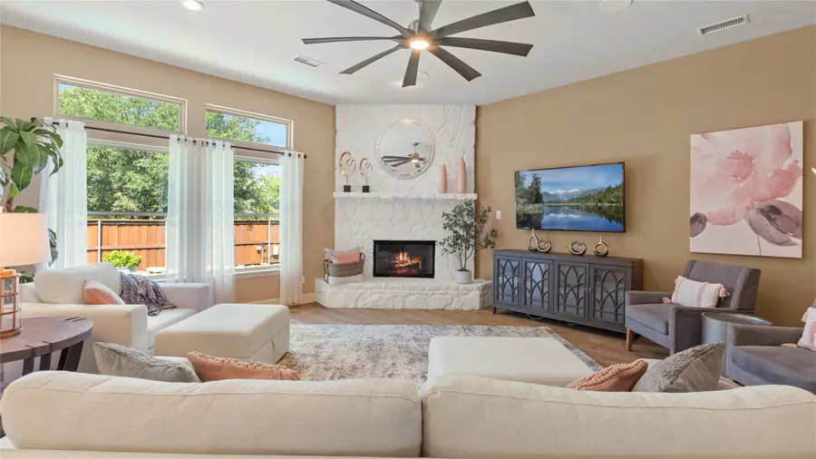 5004 Dunster Drive, McKinney, TX 75070 - Image #3