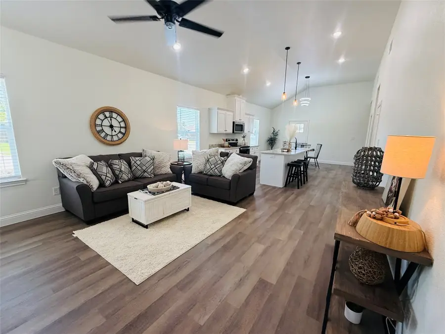 2824 Williams Street, Greenville, TX 75401 - Image #2