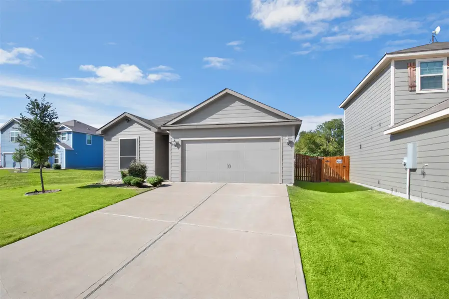 105 Patton Lane, Venus, TX 76084 - Image #2