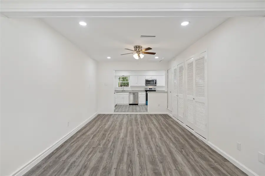 2413 Muret Street, Irving, TX 75062 - Image #3