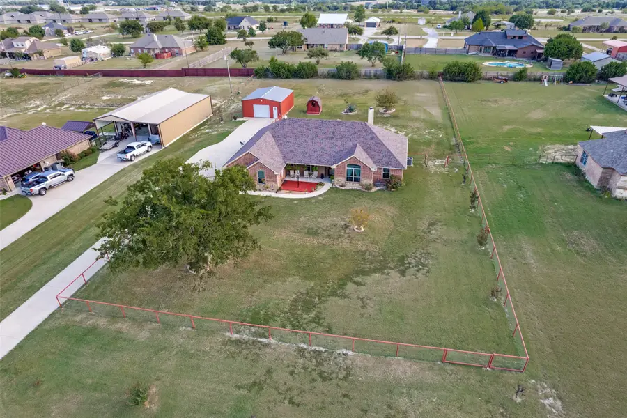 143 Gibson Lane, Weatherford, TX 76088 - Image #2