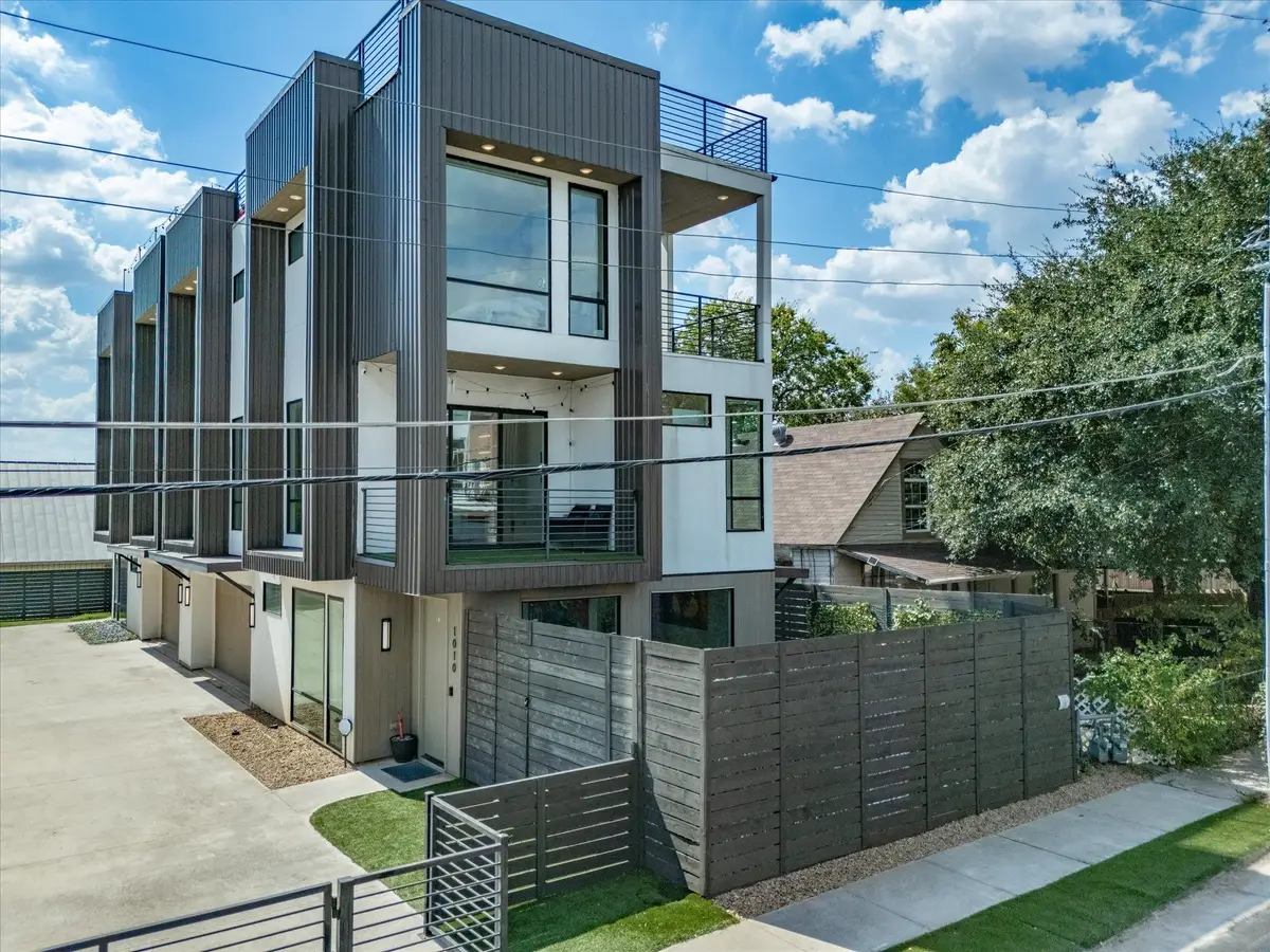 1010 Mobile Street, Dallas, TX 75208 - Image #1