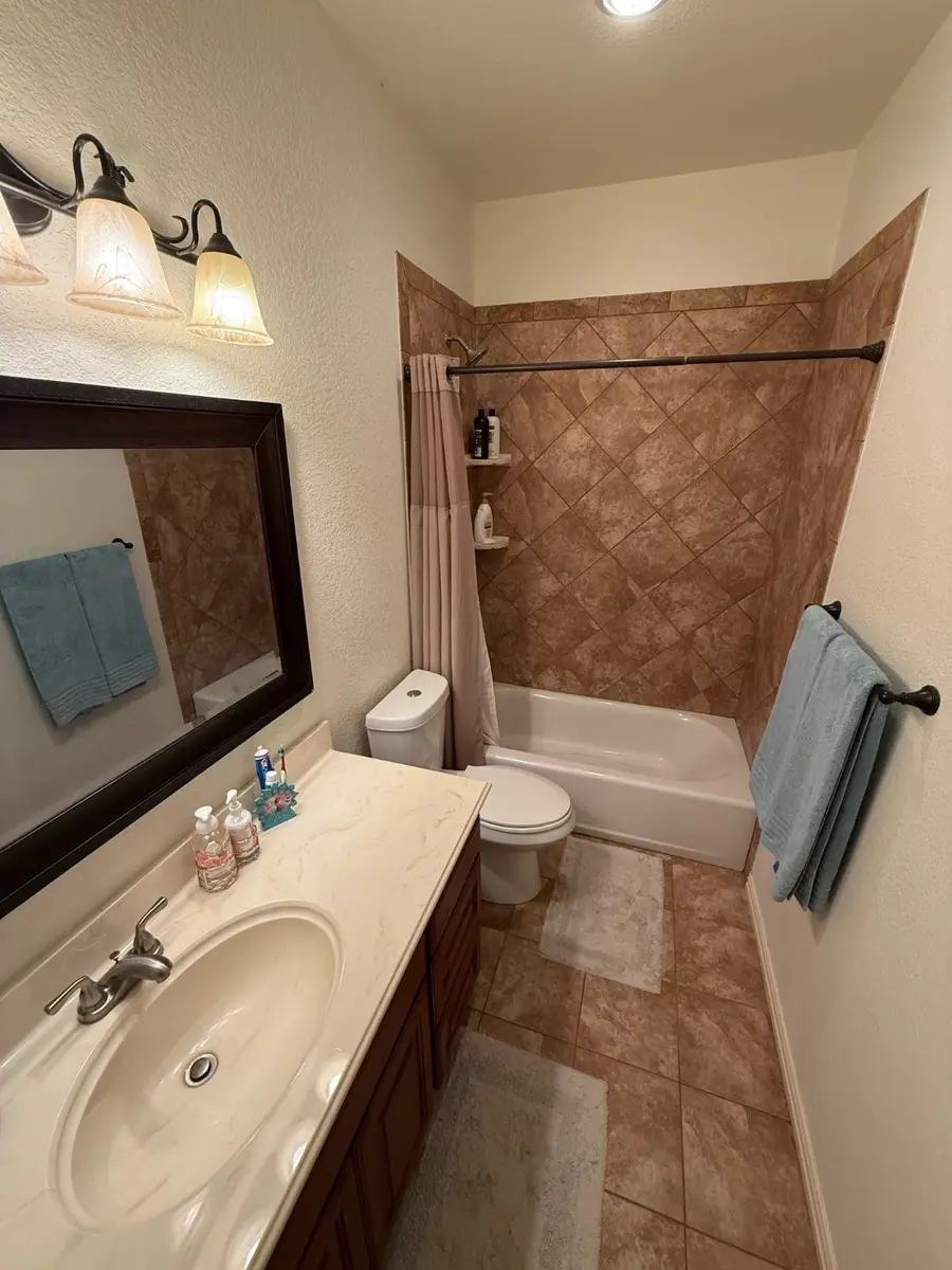 21 Pistachio Lane, Sherman, TX 75092 - Image #3