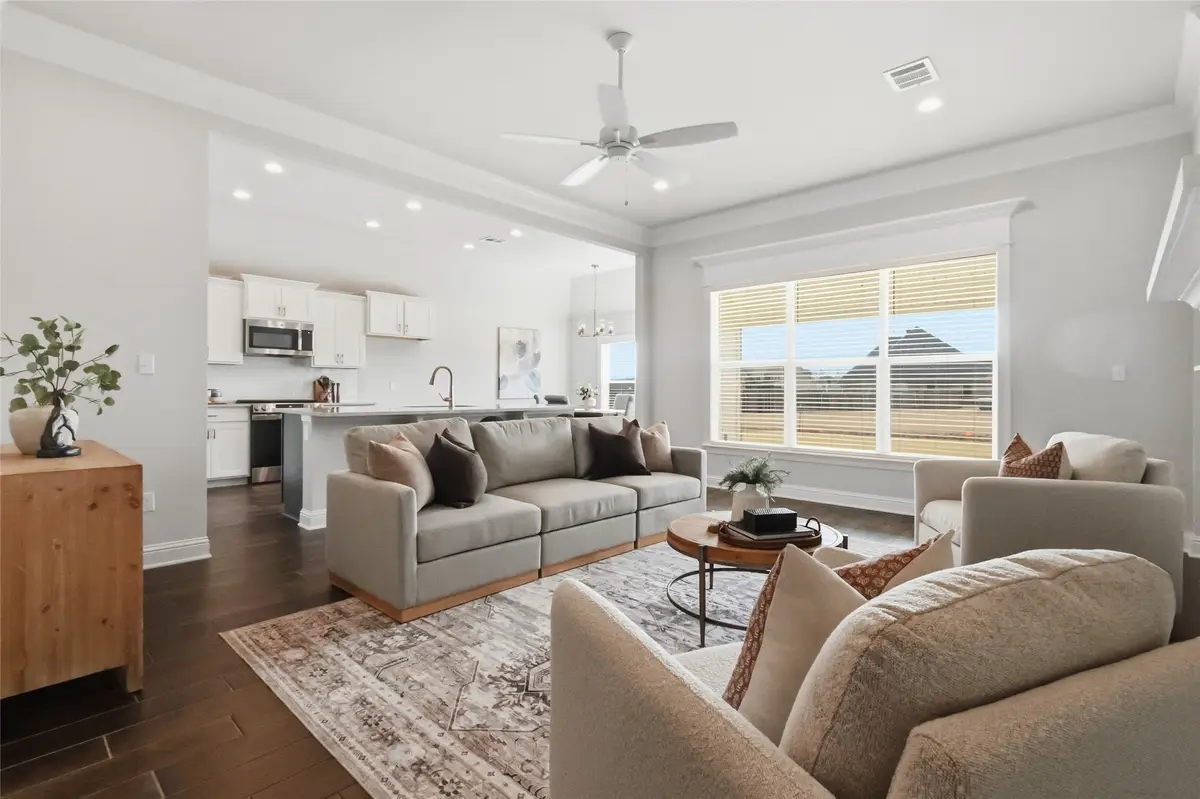 330 Prien Lake Loop, Bossier City, LA 71111 - Image #1