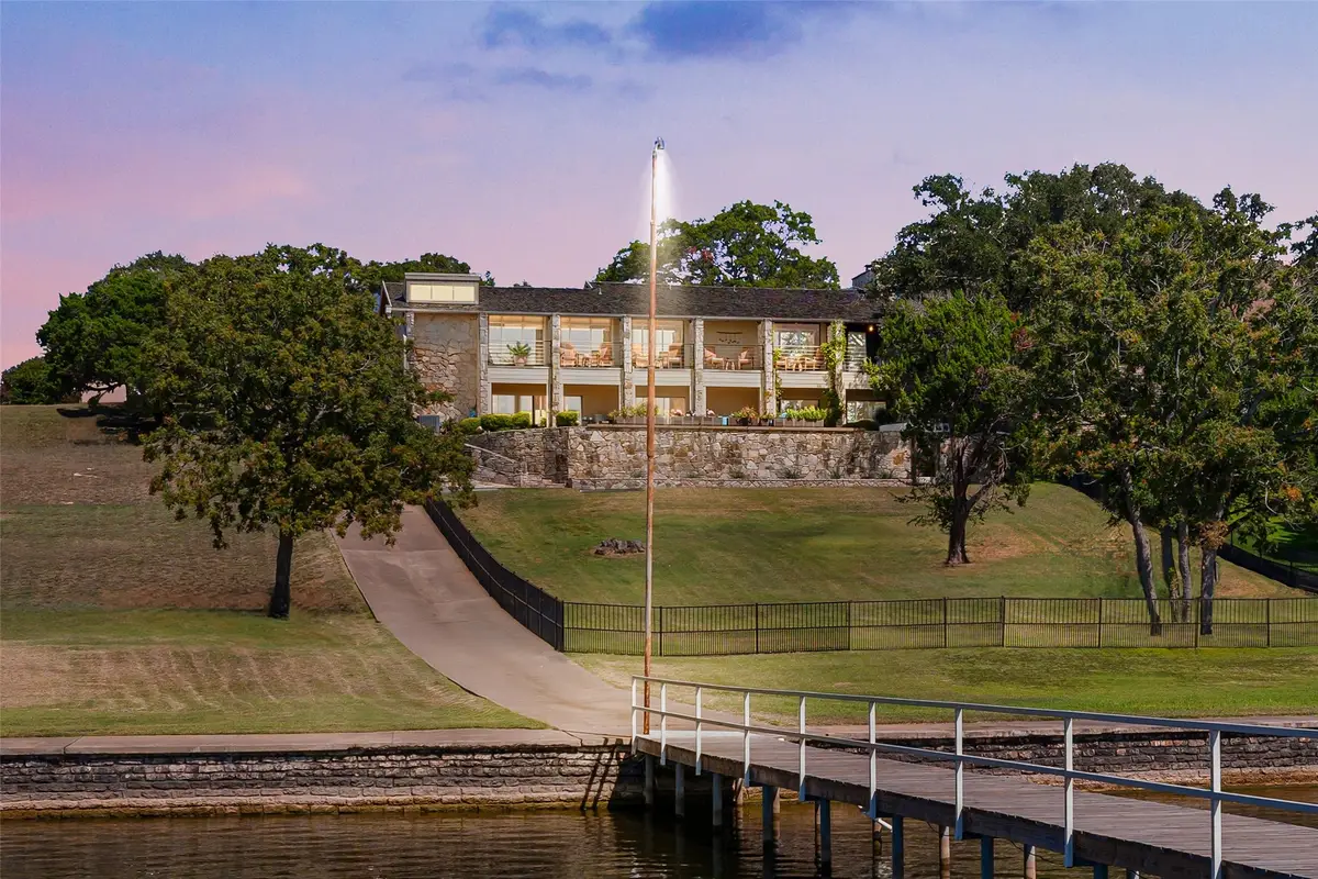 4115 Crescent Drive, Granbury, TX 76049 - Image #1