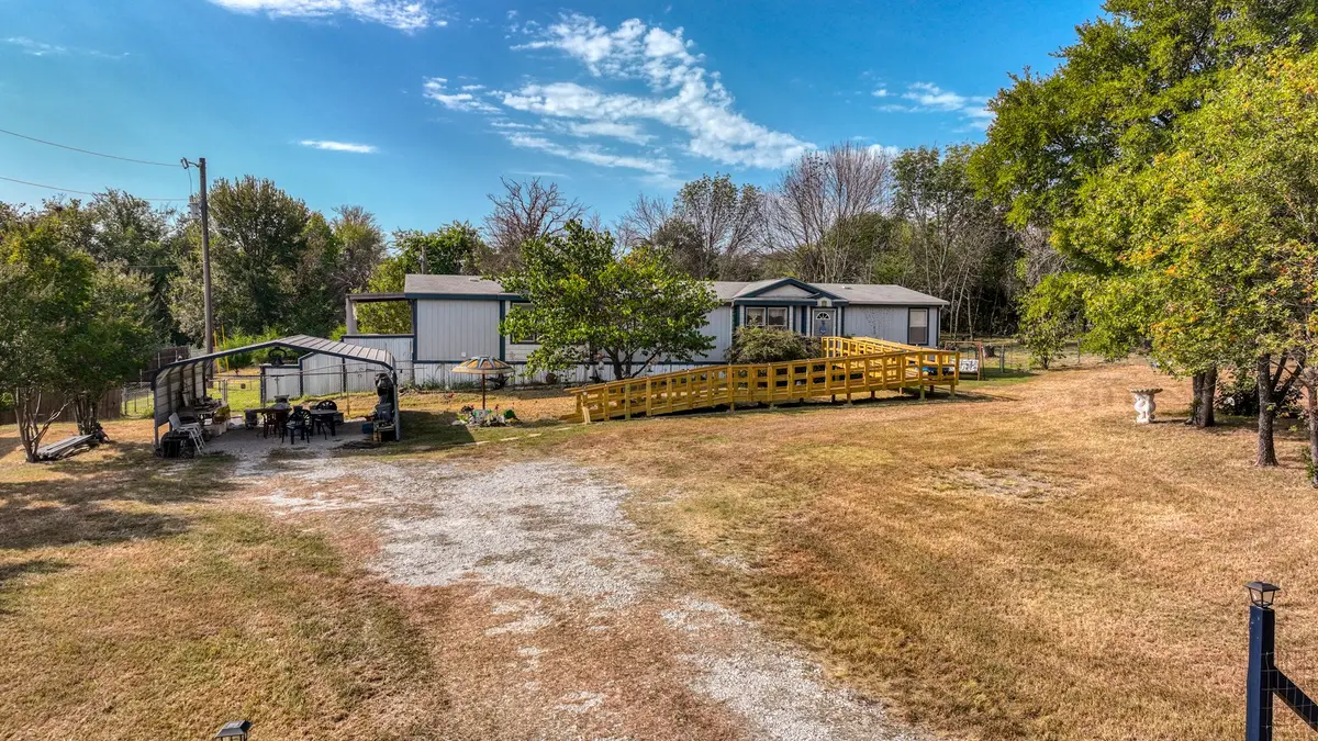 153 Canyon Valley Lane, Weatherford, TX 76085 - Image #1