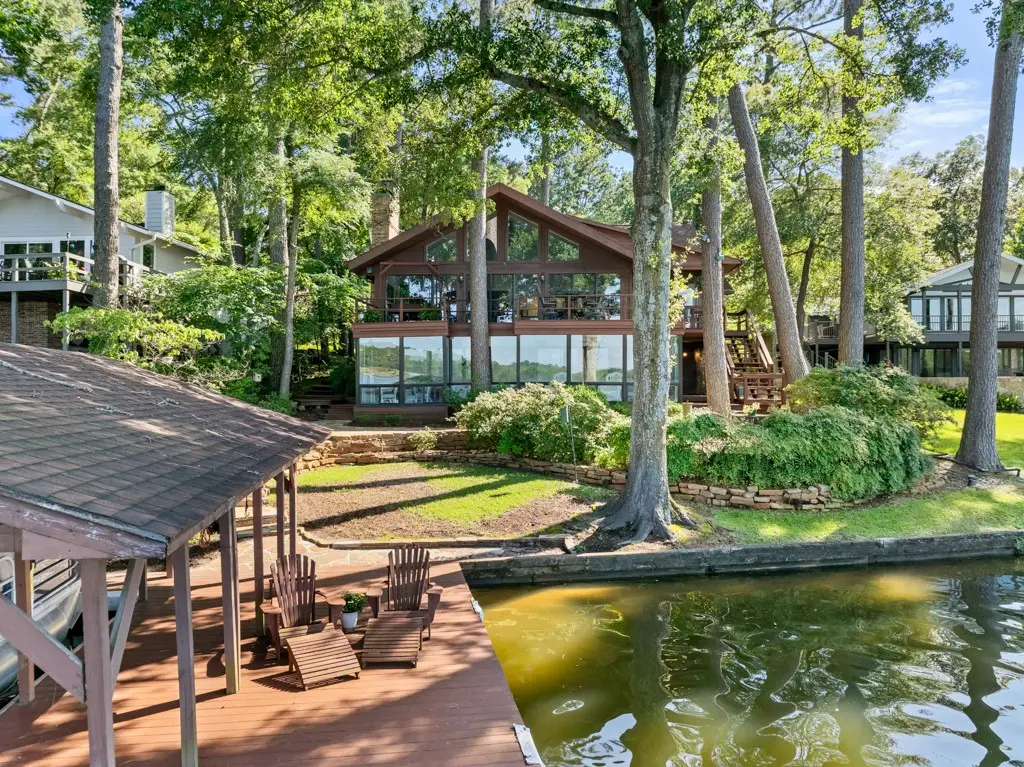 1639 Tanglewood Drive East, Hideaway, TX 75771 - Image #1