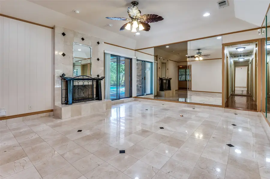 103 Meadowcreek Drive, Duncanville, TX 75137 - Image #3