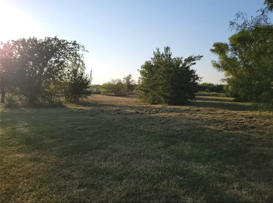 2207 Alyssum, Cedar Hill, TX 75104 - Image #3