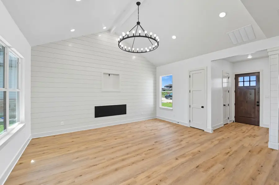 2050 Vista View, Graford, TX 76449 - Image #3