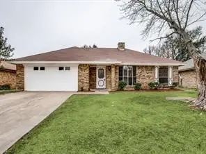 2433 Hallmark Street, Grand Prairie, TX 75052 - Image #1