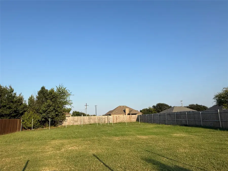 1023 Baker Lane, Mabank, TX 75147 - Image #3