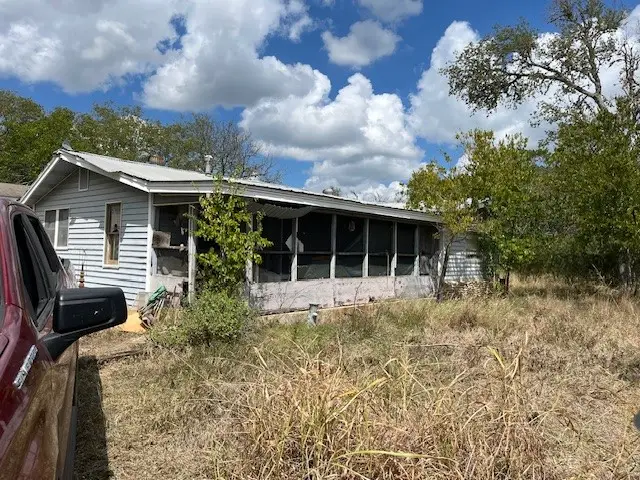 425 Stompede Road, Bandera, TX 78003 - Image #1