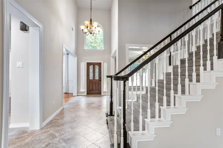 3905 Waynoka Drive, Carrollton, TX 75007 - Image #2