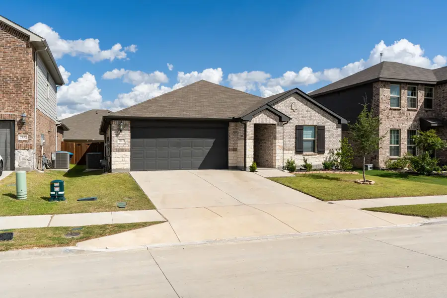 2857 Fox Trail Lane, Fort Worth, TX 76108 - Image #2