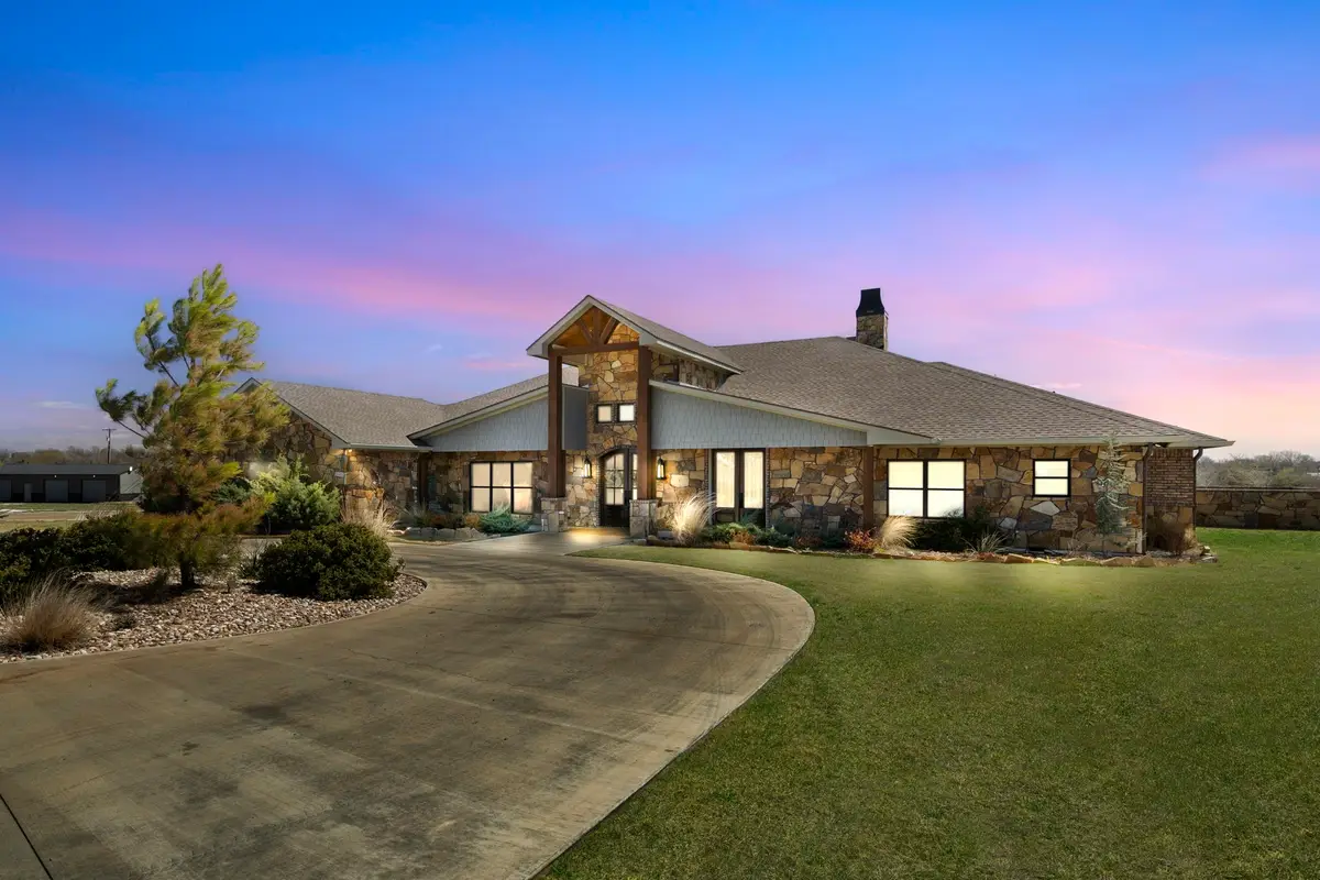 840 N Ash Street, Muenster, TX 76252 - Image #1