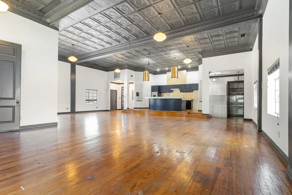 2602 Kings Road, Dallas, TX 75219 - Image #1