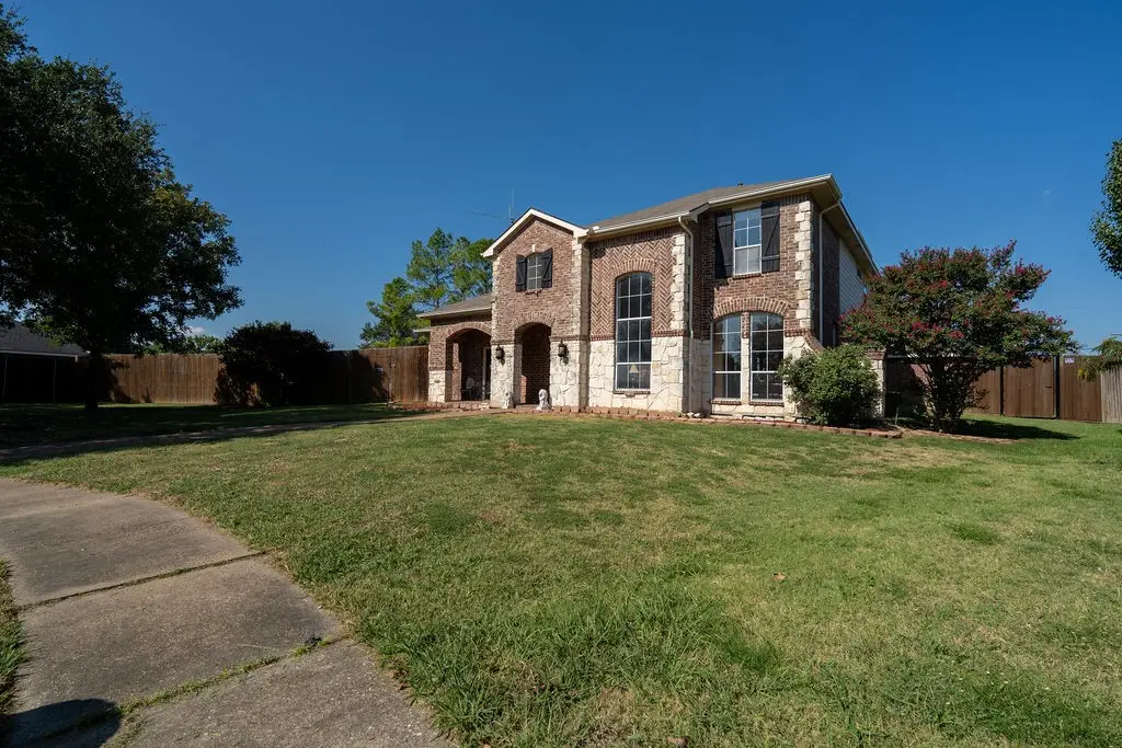 903 Lakefield Drive, Mesquite, TX 75181 - Image #1