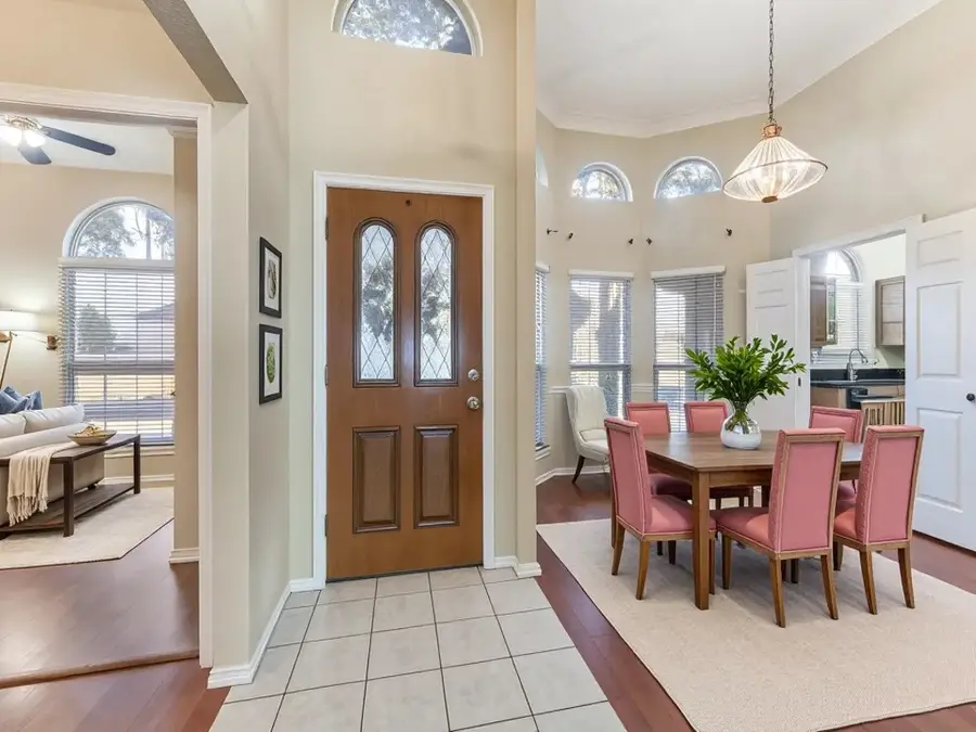 2312 Heatherdale Drive, Mesquite, TX 75150 - Image #3