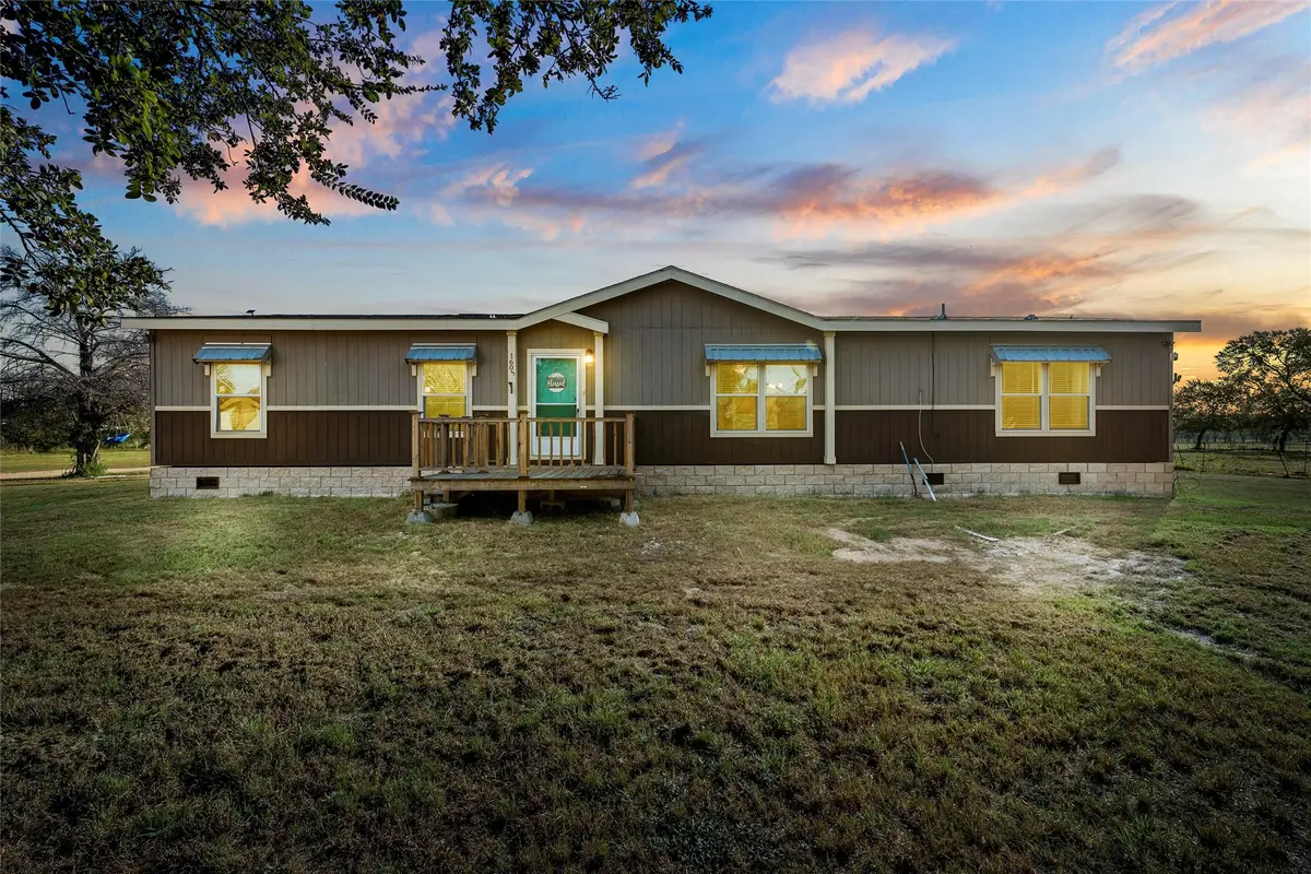 1605 Cloverleaf Road, Bellmead, TX 76705 - Image #1