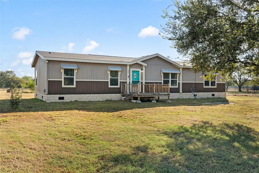1605 Cloverleaf Road, Bellmead, TX 76705 - Image #2