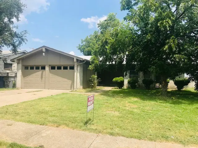 1322 Oakbrook Street, Lancaster, TX 75134 - Image #1