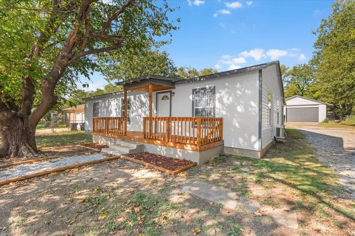 2121 Andover Street, Fort Worth, TX 76114 - Image #1