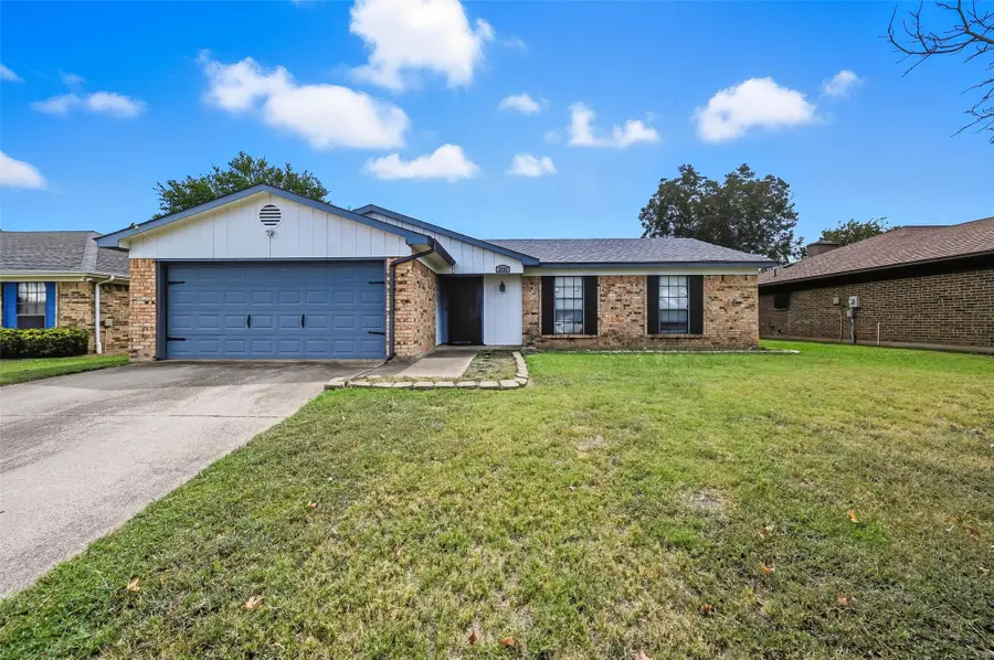 2733 Southpark Lane, Fort Worth, TX 76133 - Image #2