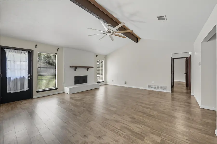 2733 Southpark Lane, Fort Worth, TX 76133 - Image #3