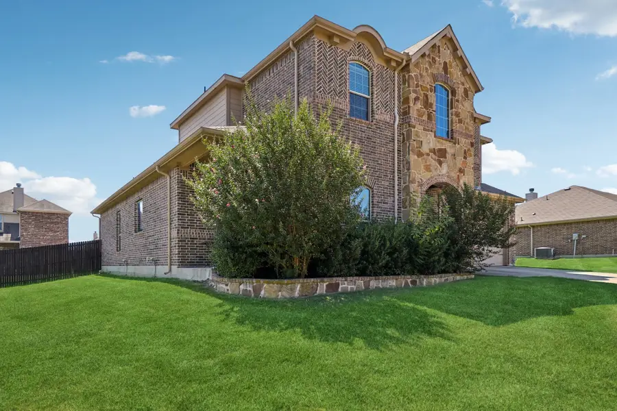 1506 Oak Park Lane, Cedar Hill, TX 75104 - Image #3