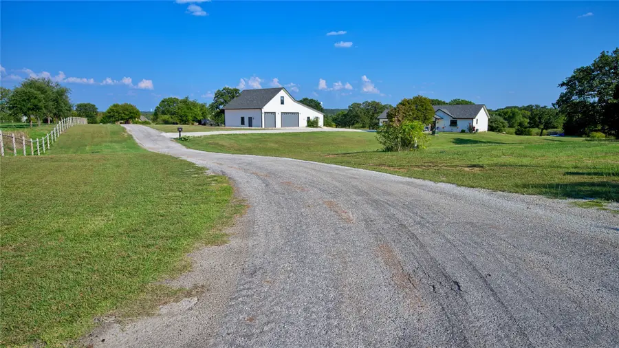 140 Lago Lane, Nocona, TX 76255 - Image #3