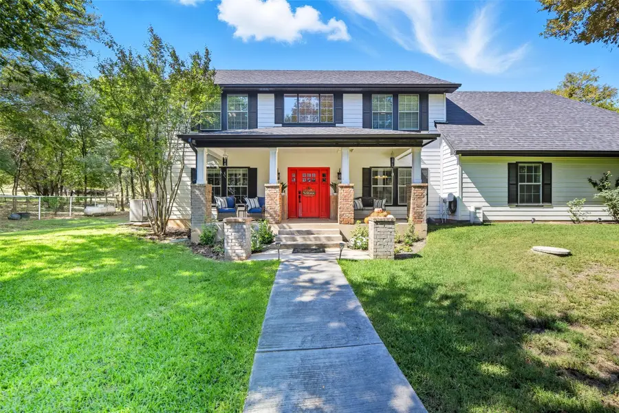 1700 Adams Lane, Azle, TX 76020 - Image #2