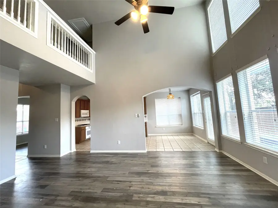 2509 Cross Haven Drive, Flower Mound, TX 75028 - Image #3