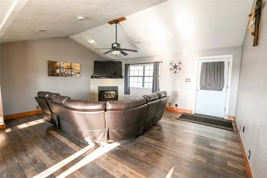 9261 Texas Highway 19 N, Sulphur Springs, TX 75482 - Image #2