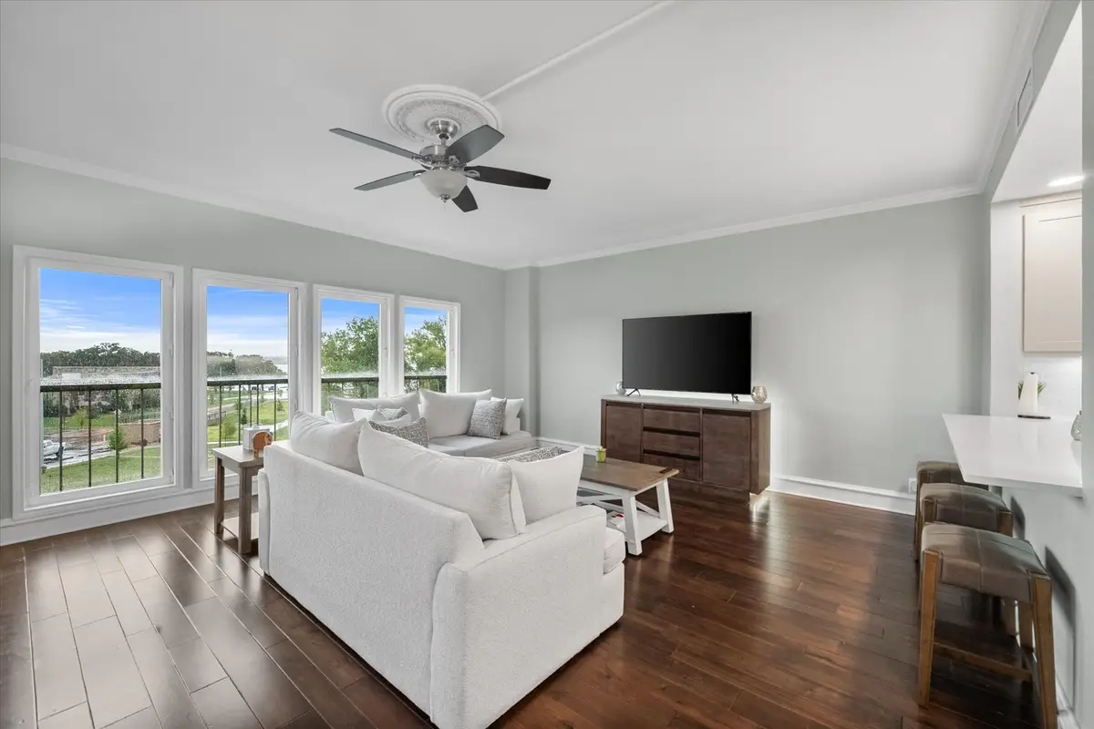 2106 Reflection Bay Drive, Arlington, TX 76013 - Image #1