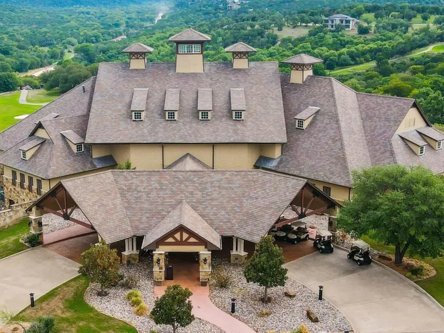 6628 Muirfield Drive, Cleburne, TX 76033 - Image #3