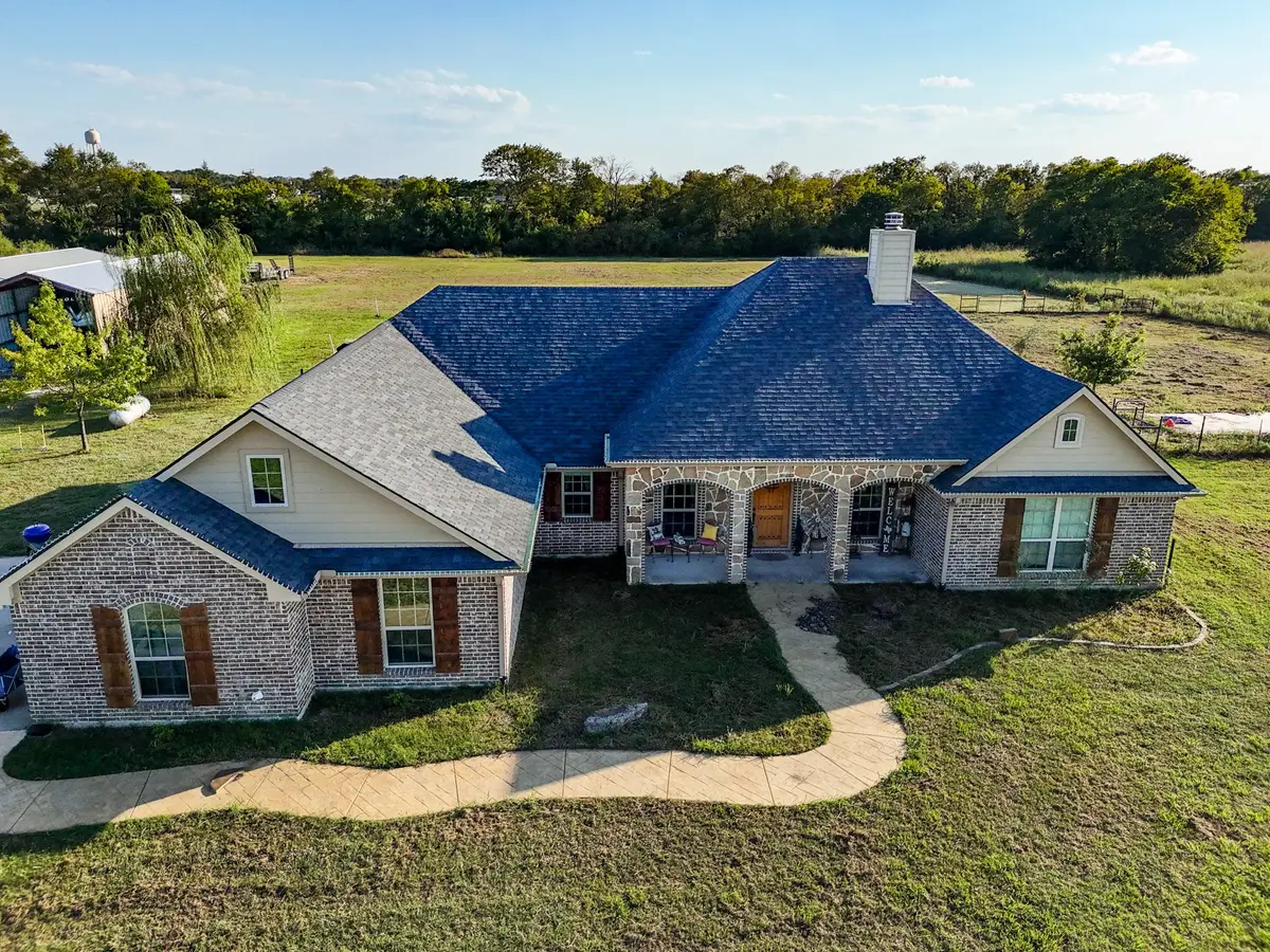 460 County Road 4421, Trenton, TX 75490 - Image #1