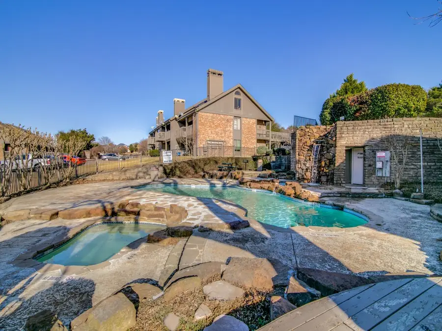 812 Signal Ridge, Rockwall, TX 75032 - Image #2