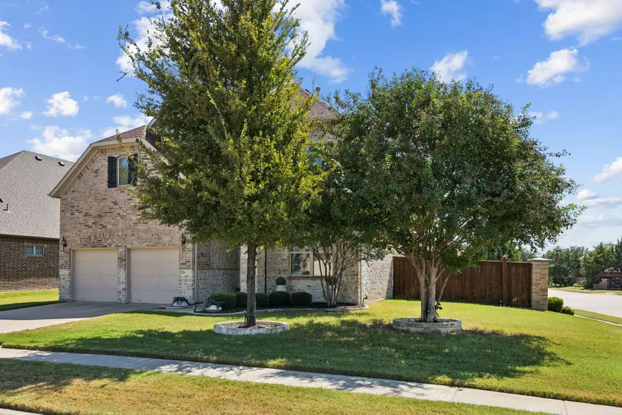 2823 Mastil Road, Grand Prairie, TX 75054 - Image #2